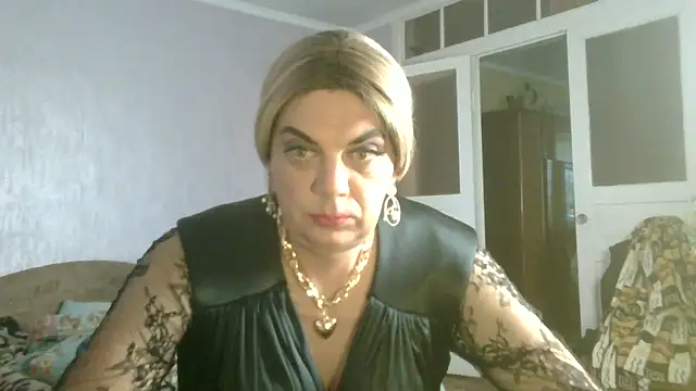 Snapshot of NiraFrost chatting on 25, 10, 2025 NiraFrost online show from 25, 10, 2025