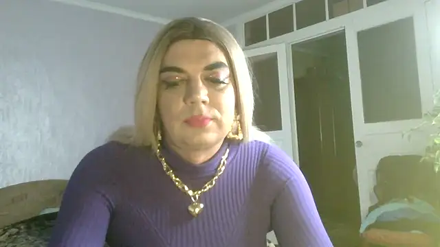 Snapshot of NiraFrost chatting on 31, 10, 2025 NiraFrost online show from 31, 10, 2025