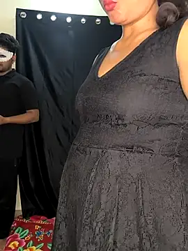 Family02 online show from 24, 10, 2025