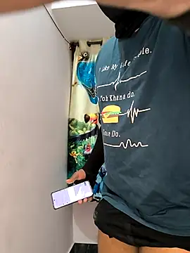 Family02 online show from 26, 3, 2026