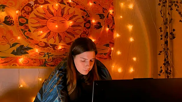 AliceCUNTach online show from 6, 2, 2026