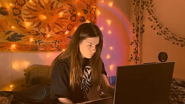 AliceCUNTach online show from 12, 2, 2026