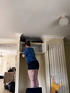 aussiepeaches online show from 2, 4, 2026