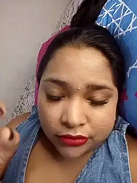 Angelly ricura online show from 7, 7, 2026