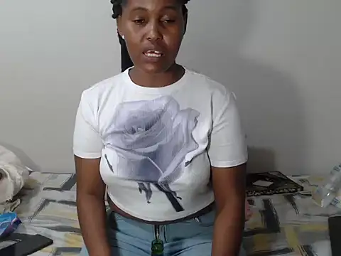 Snapshot of NaughtyHornyBitch_ chatting on 25, 9, 2025 NaughtyHornyBitch online show from 25, 9, 2025