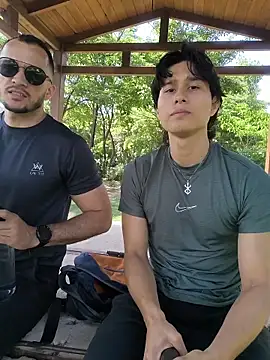 Snapshot of TeddyBear_07 chatting on 14, 12, 2025 TeddyBear 07 online show from 14, 12, 2025