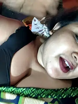 Snapshot of hotbhabhi011 chatting on 12, 3, 2026 hotbhabhi011 online show from 12, 3, 2026