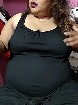 Snapshot of hotbhabhi011 chatting on 23, 3, 2026 hotbhabhi011 online show from 23, 3, 2026