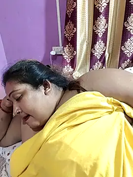 Snapshot of hotbhabhi011 chatting on 31, 3, 2026 hotbhabhi011 online show from 31, 3, 2026