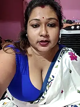 Snapshot of hotbhabhi011 chatting on 9, 4, 2026 hotbhabhi011 online show from 9, 4, 2026