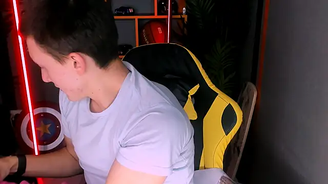 David  Diamond online show from 7, 11, 2025