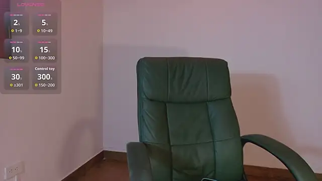 Olivia11  online show from 1, 12, 2025