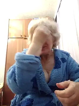 52MiaLove02 online show from 13, 4, 2026