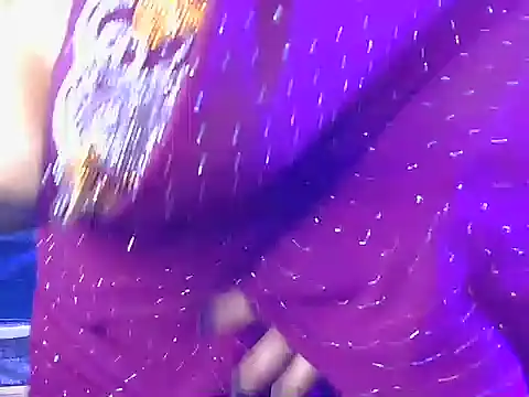 Snapshot of priya-kumari22 chatting on 21, 12, 2025 priya-kumari22 online show from 21, 12, 2025