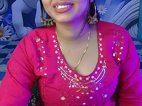 Snapshot of priya-kumari22 chatting on 1, 4, 2026 priya-kumari22 online show from 1, 4, 2026