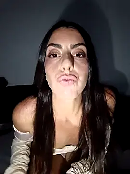 Snapshot of Estefi25@xh chatting on 23, 10, 2025 Estefi25xh online show from 23, 10, 2025