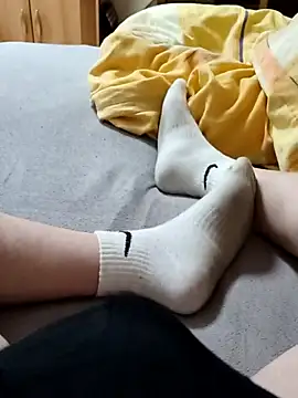 boxerundsocken91 online show from 13, 4, 2026