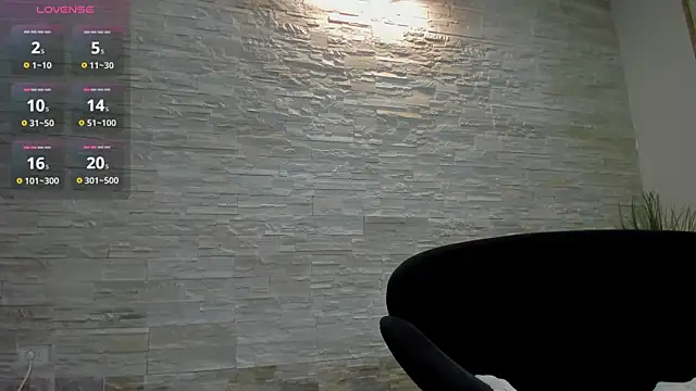 Snapshot of Jelly_Bee chatting on 10, 10, 2025 Jelly Bee online show from 10, 10, 2025