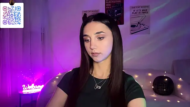 LinaMour online show from 22, 3, 2026