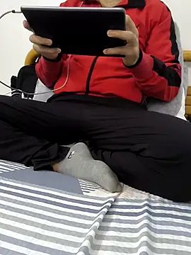 Snapshot of yazinyazin1 chatting on 1, 11, 2025 yazinyazin1 online show from 1, 11, 2025