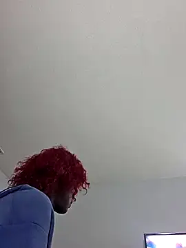 Snapshot of Cocoaversace302 chatting on 10, 11, 2025 Cocoaversace302 online show from 10, 11, 2025