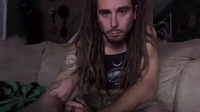 Trippie hippies1313 online show from 8, 11, 2025