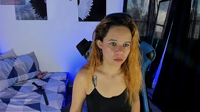 agatha walter  online show from 22, 10, 2025