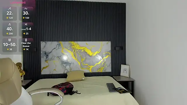 SantiagoRusso18 online show from 1, 12, 2025