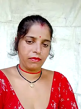 Snapshot of Manvi_tyagi chatting on 17, 9, 2025 Manvi tyagi online show from 17, 9, 2025