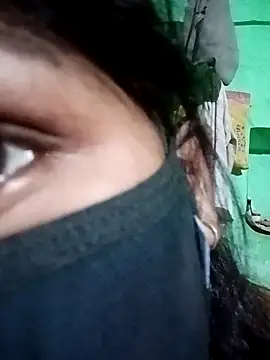 Snapshot of Manvi_tyagi chatting on 16, 10, 2025 Manvi tyagi online show from 16, 10, 2025