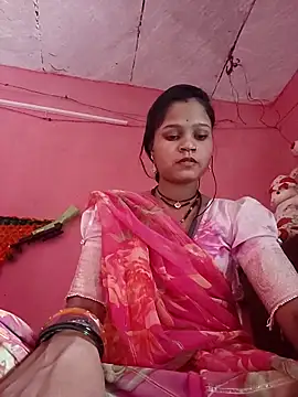 Snapshot of Manvi_tyagi chatting on 22, 10, 2025 Manvi tyagi online show from 22, 10, 2025