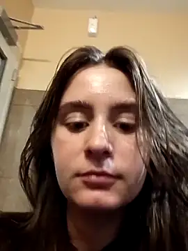 freakylittlebitch69 online show from 17, 9, 2025