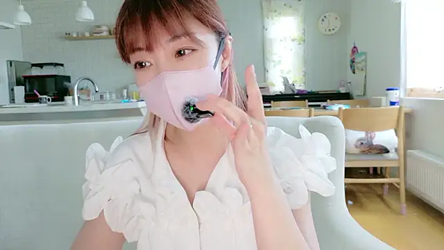 Snapshot of SUZU_1201 chatting on 12, 6, 2026 SUZU 1201 online show from 12, 6, 2026
