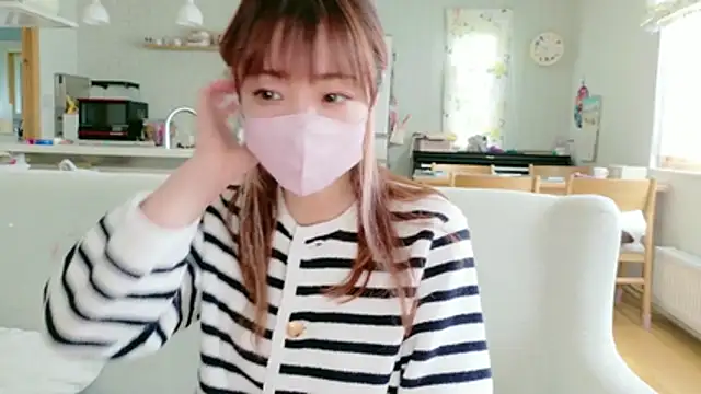 Snapshot of SUZU_1201 chatting on 15, 6, 2026 SUZU 1201 online show from 15, 6, 2026