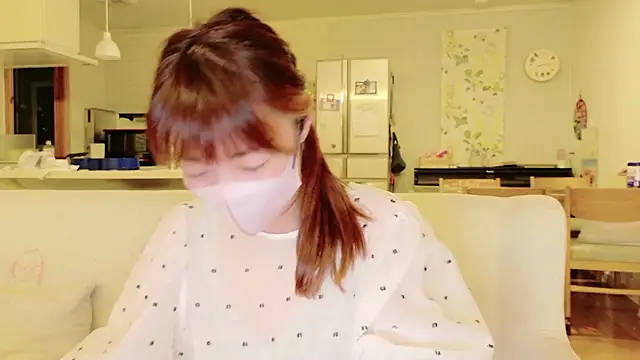Snapshot of SUZU_1201 chatting on 7, 7, 2026 SUZU 1201 online show from 7, 7, 2026
