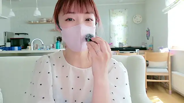 Snapshot of SUZU_1201 chatting on 8, 7, 2026 SUZU 1201 online show from 8, 7, 2026