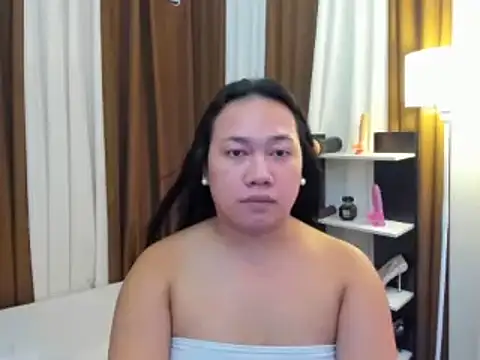 Snapshot of TsUncutKaren chatting on 20, 11, 2025 TsUncutKaren online show from 20, 11, 2025