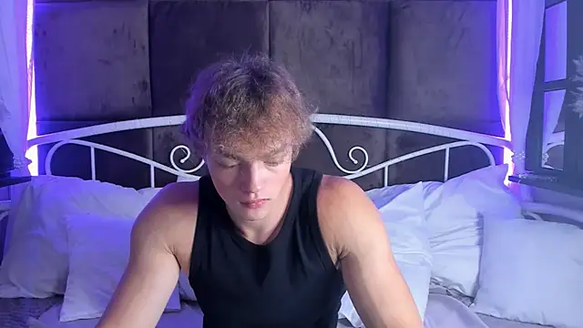 ChaseMuscular online show from 5, 10, 2025