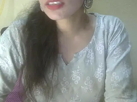 Snapshot of Neha_Sharma1 chatting on 27, 9, 2025 Neha Sharma1 online show from 27, 9, 2025