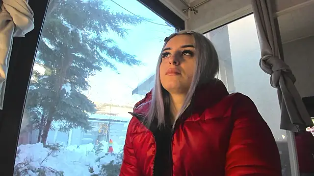 Ella Vee online show from 19, 2, 2026