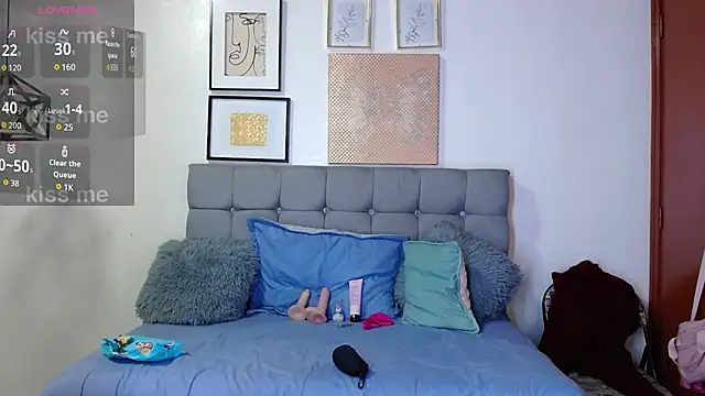  naomi s online show from 11, 4, 2026