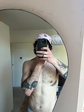 twoswitches1light online show from 30, 4, 2026