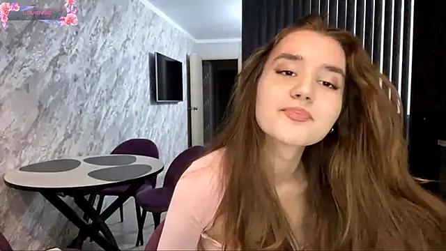 Anna Dominator online show from 2, 10, 2025