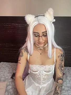 sharlot24 online show from 7, 2, 2026