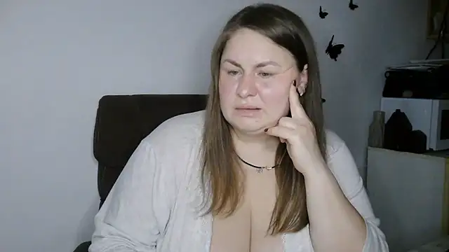 Snapshot of MartaXLove chatting on 10, 7, 2026 MartaXLove online show from 10, 7, 2026