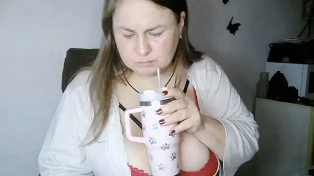 Snapshot of MartaXLove chatting on 15, 7, 2026 MartaXLove online show from 15, 7, 2026