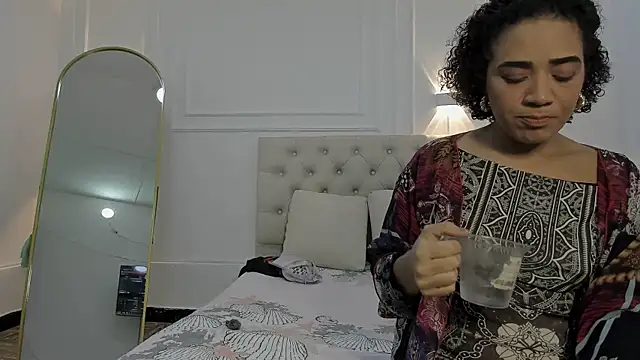 charlotte dante212 online show from 11, 2, 2026