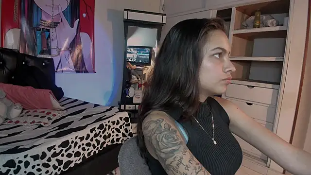 Skylovershot online show from 22, 10, 2025