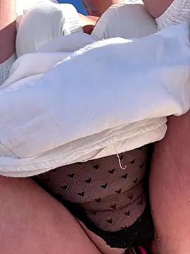 Horny mom40 online show from 23, 9, 2025