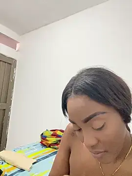 zaracollins01 online show from 1, 12, 2025